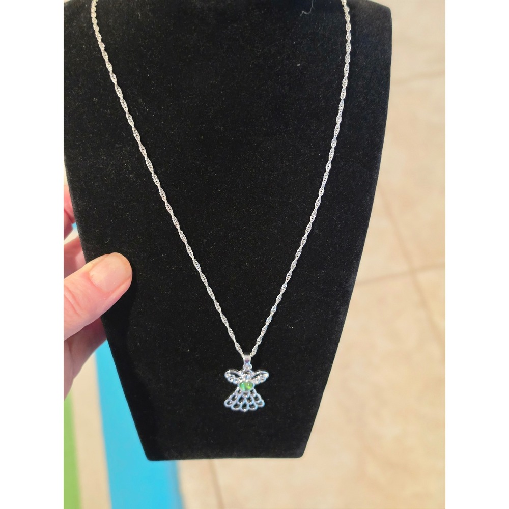 Silver Tone Angel Heart Pendant Necklace Green Stone Singapore Chain Adjustable